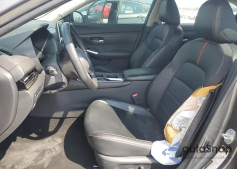 2021 Nissan Sentra Sr z USA, uszkodzony, nr VIN 3N1AB8DV0MY289477